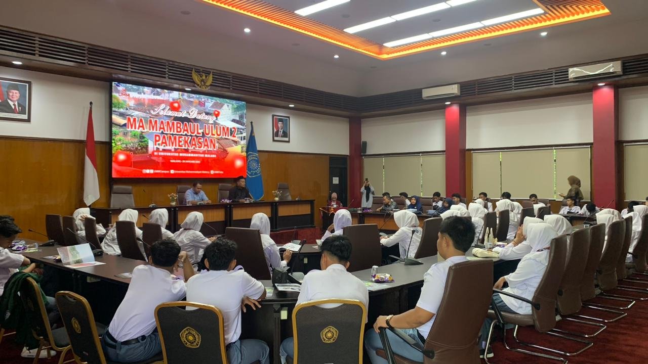 Siswa Kelas XII MA Mambaul Ulum 2 Ikuti Studi Kampus di Universitas Muhammadiyah Malang